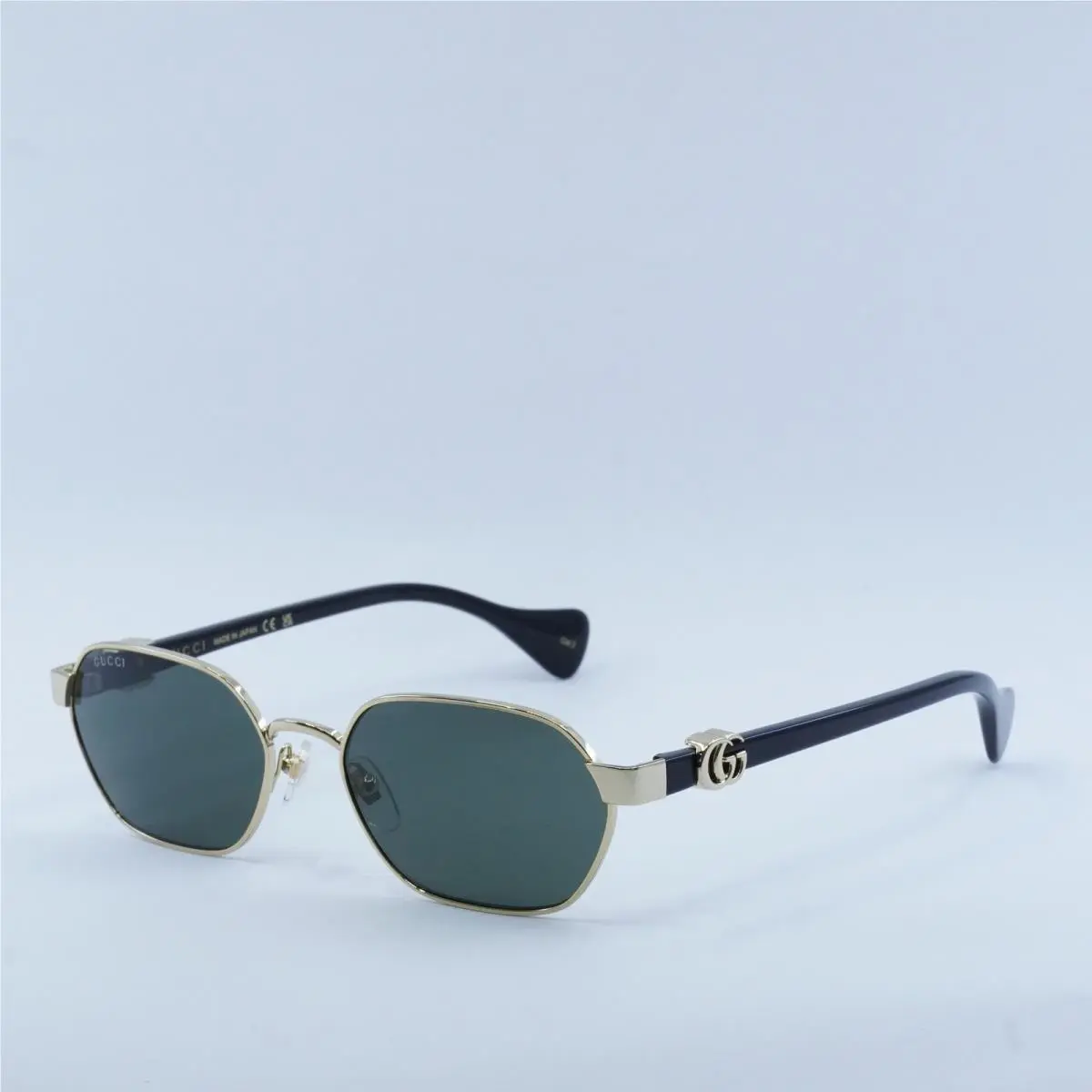 GG1593S 001 Endura Gold/grey 56-18-140 Sunglasses by Gucci
