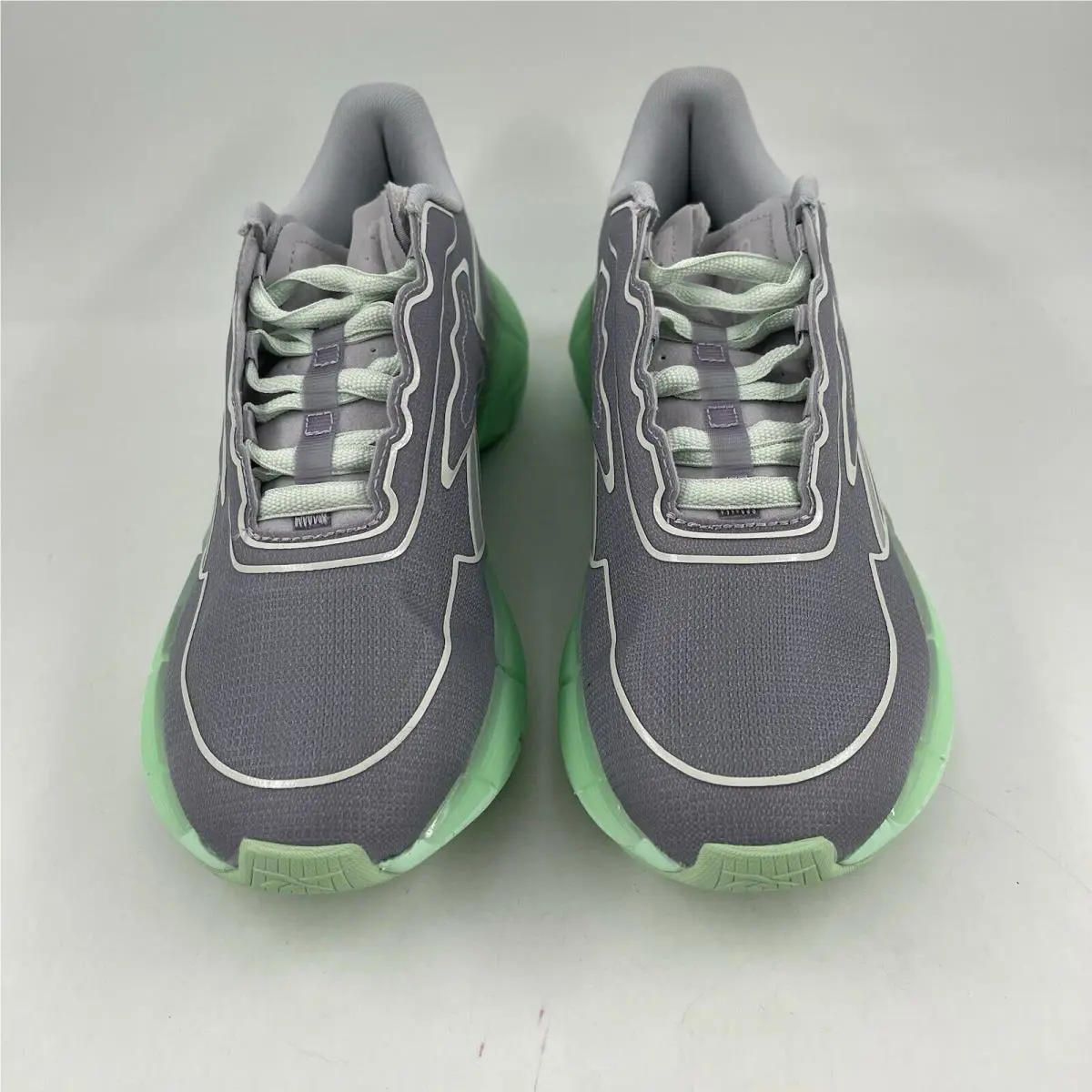 Reebok shoes - H02604 - H02604 - Gray (UPC: 194823892369) 2