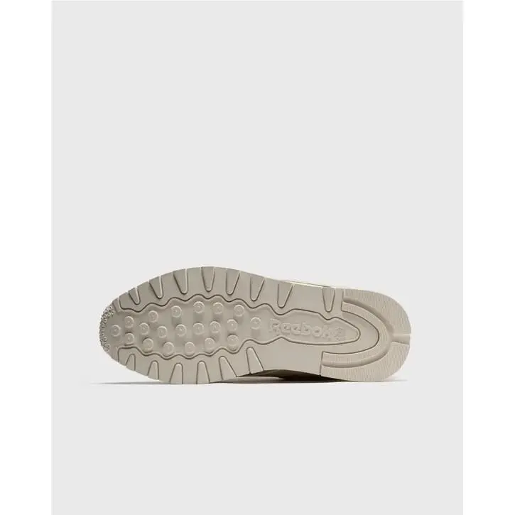 Reebok shoes - Reebok Classic Vegan - Classic Vegan - IG9802 - Beige 4