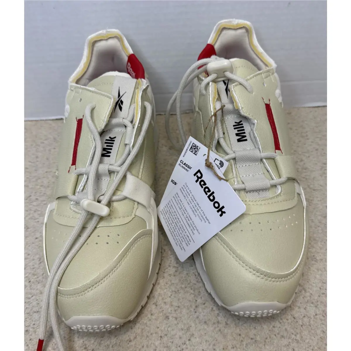 Reebok shoes - Reebok Classic - Classic - IG9802 - Ivory 2
