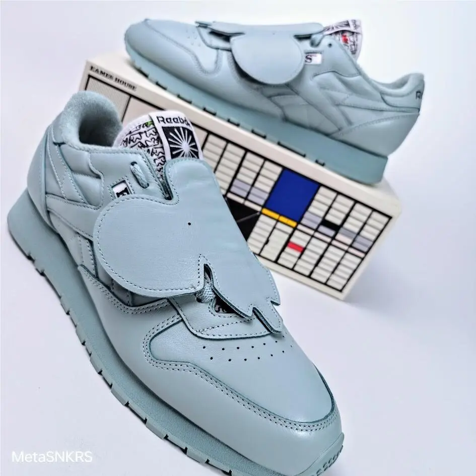 Reebok shoes - Reebok Classic Leather - Classic Leather - GY6385 - Seaside Grey/ Core Black 10