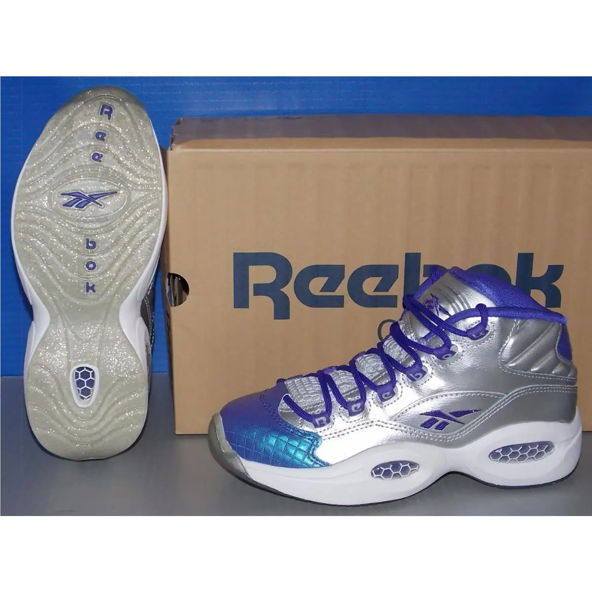 Reebok shoes QUESTION - Silver 0