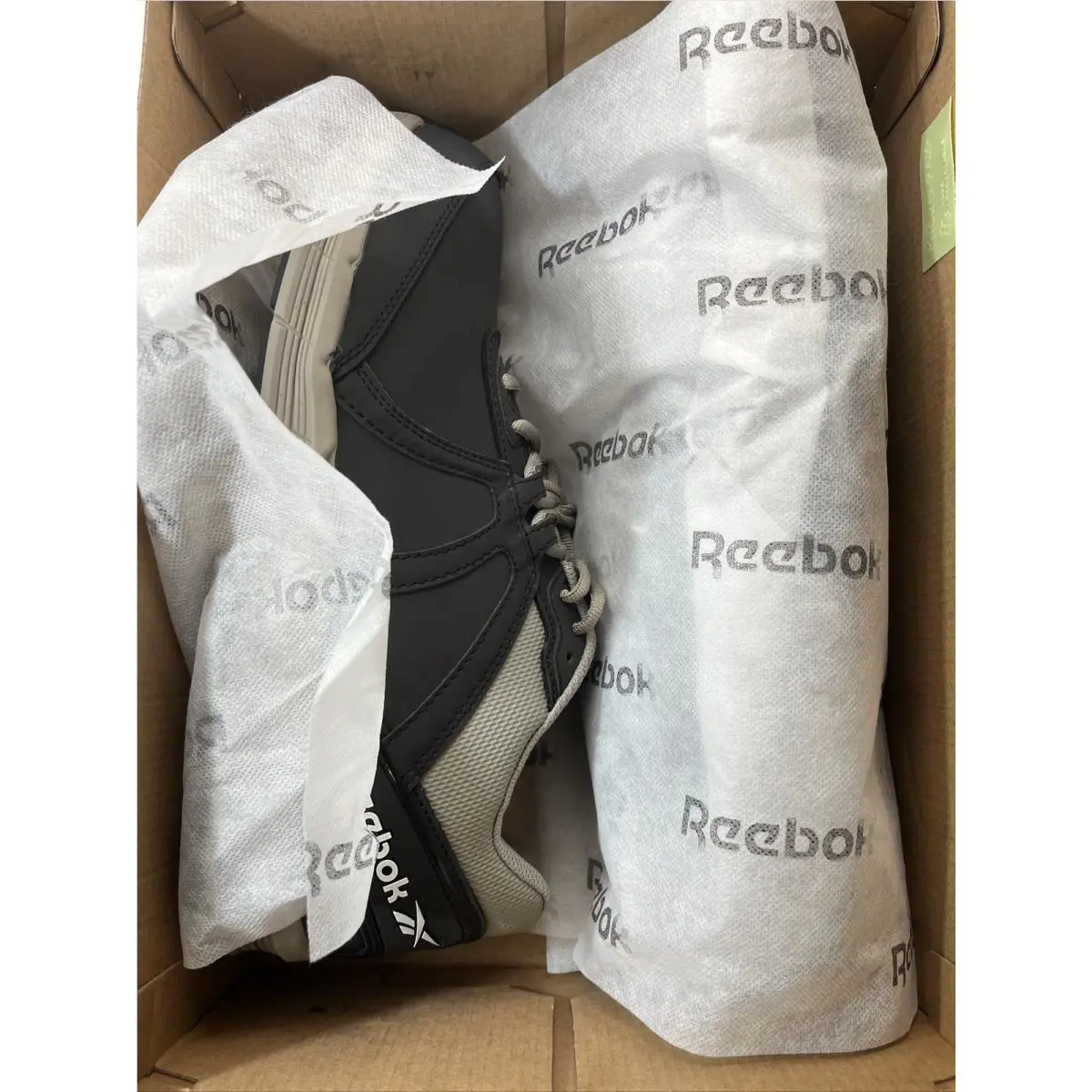 Reebok shoes - Navy (UPC: 690774383036) 18