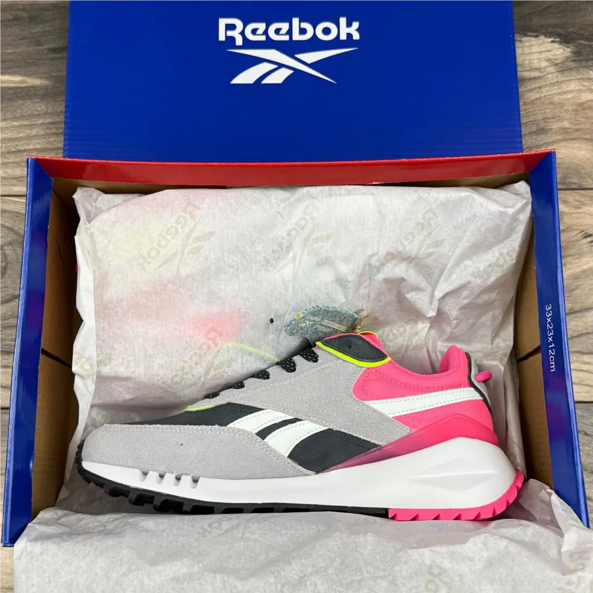 Reebok shoes - Multicolor 8