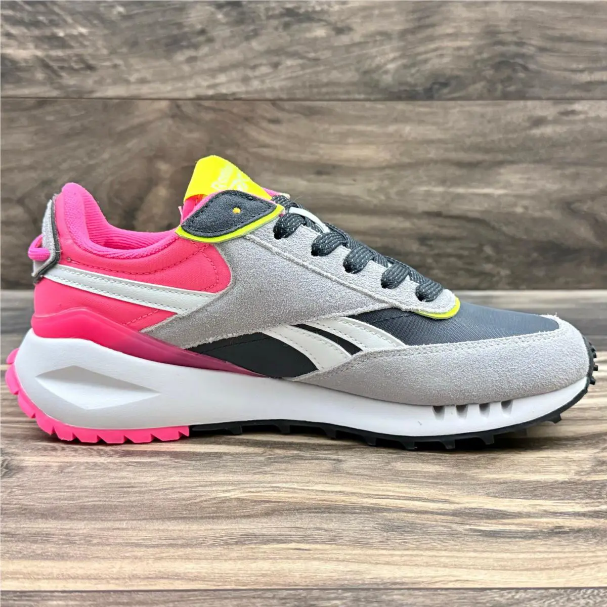 Reebok shoes - Multicolor 5