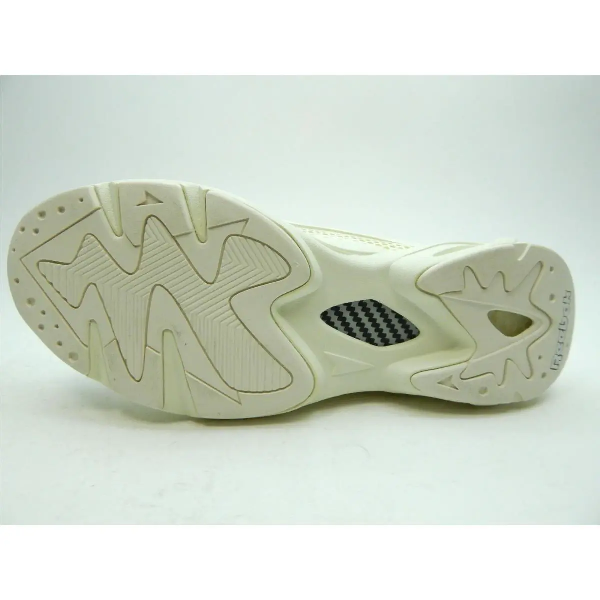 Reebok shoes - WHITE CREAM (UPC: 889138133800) 2