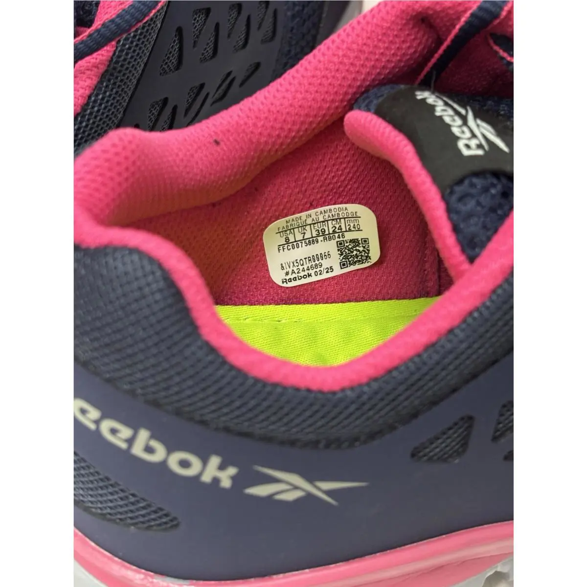 Reebok shoes - RB046 - RB046 - Navy & Pink 1