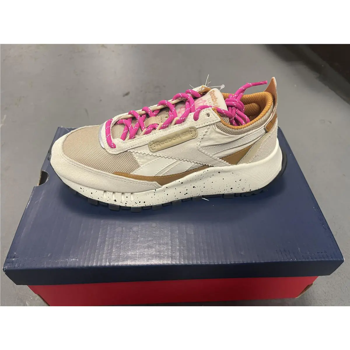 Reebok shoes - Reebok Classic Legacy - Classic Legacy - Alabaster/Utility Beige/Rich Ochre (UPC: 0194813571571) 4