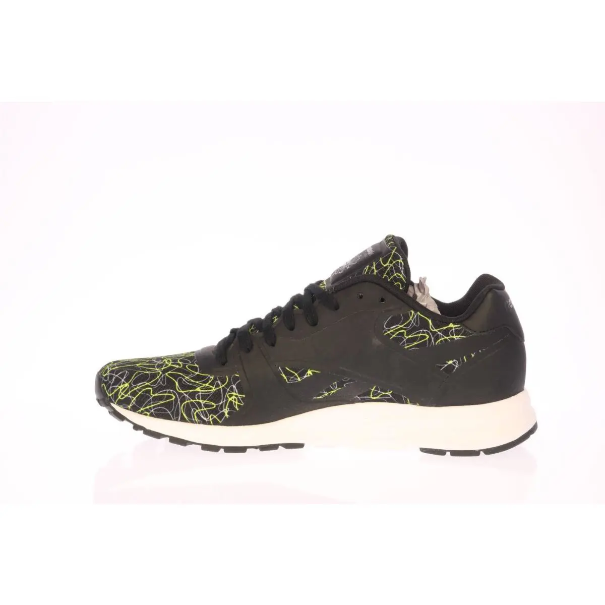 Reebok shoes - Multicolor (UPC: 888164319516) 0