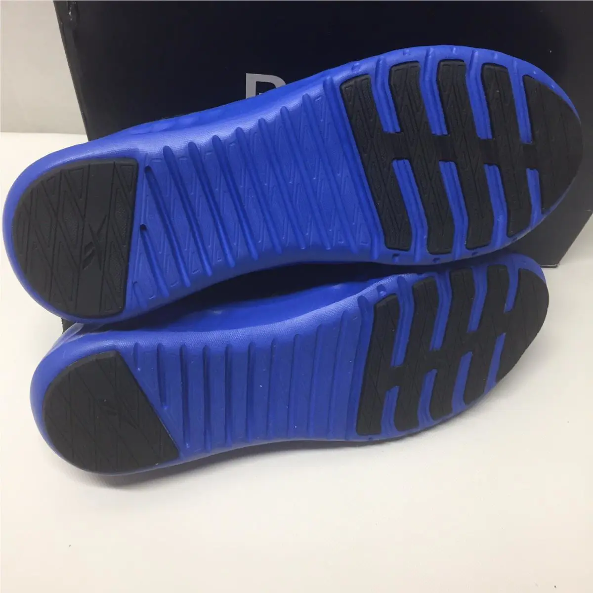Reebok shoes - Legend - Legend - Black And Blue (UPC: 0690774525771) 9