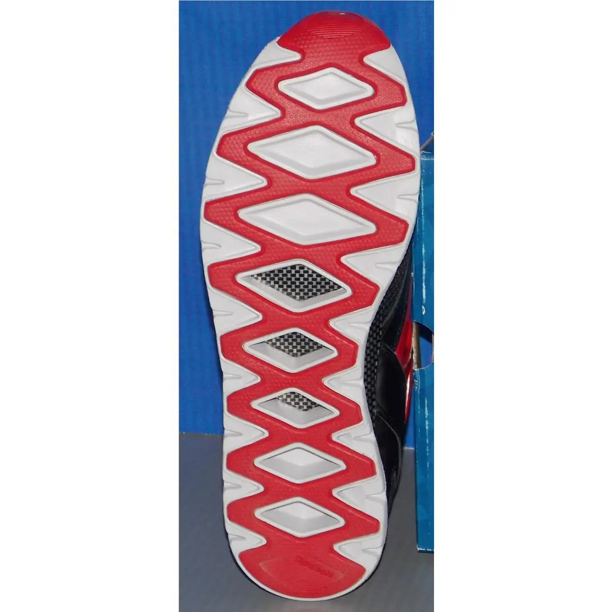 Reebok shoes - Blacks (UPC: 885589089444) 1
