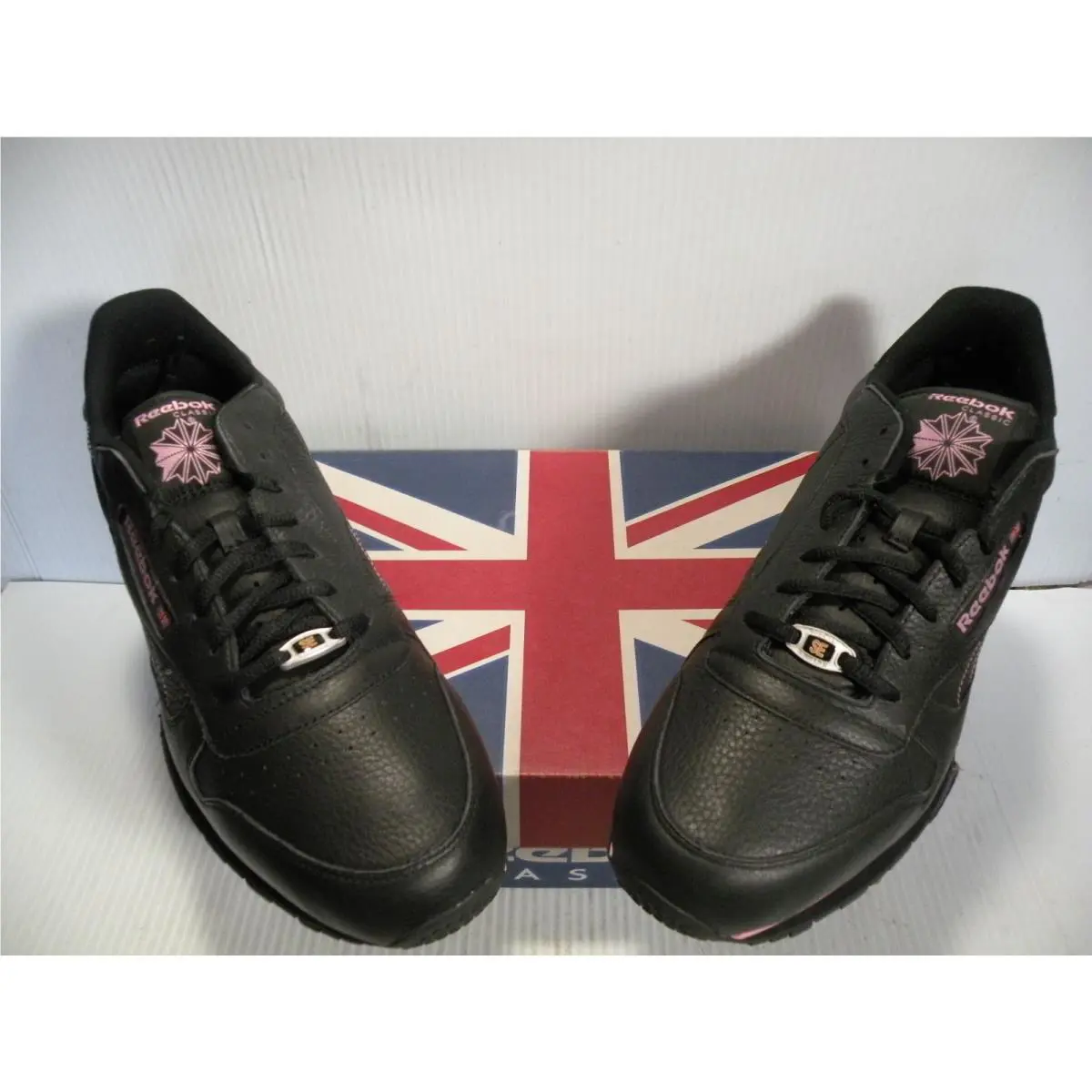 Reebok shoes - Black/Pink 5