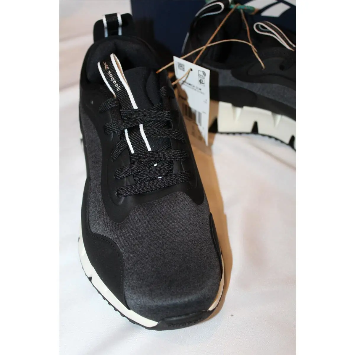 Reebok shoes - Black 3