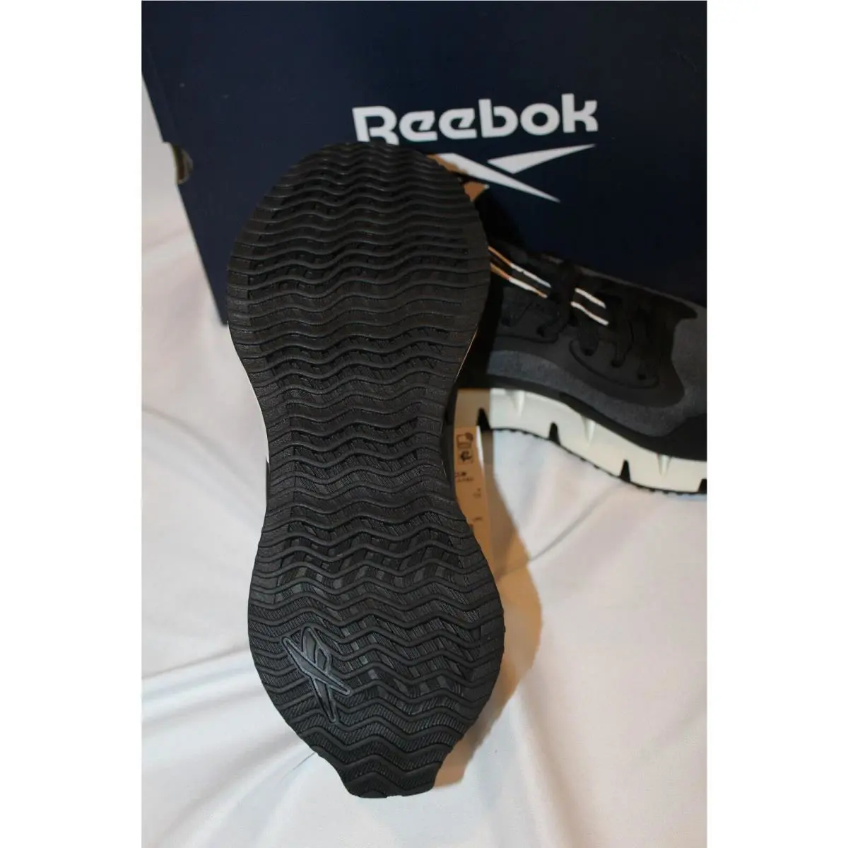 Reebok shoes - Black 4