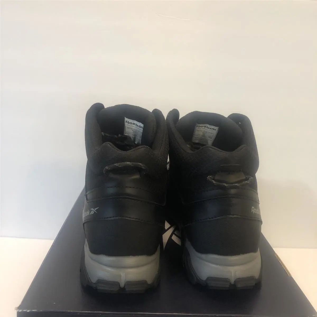 Reebok shoes - Black/Grey 1