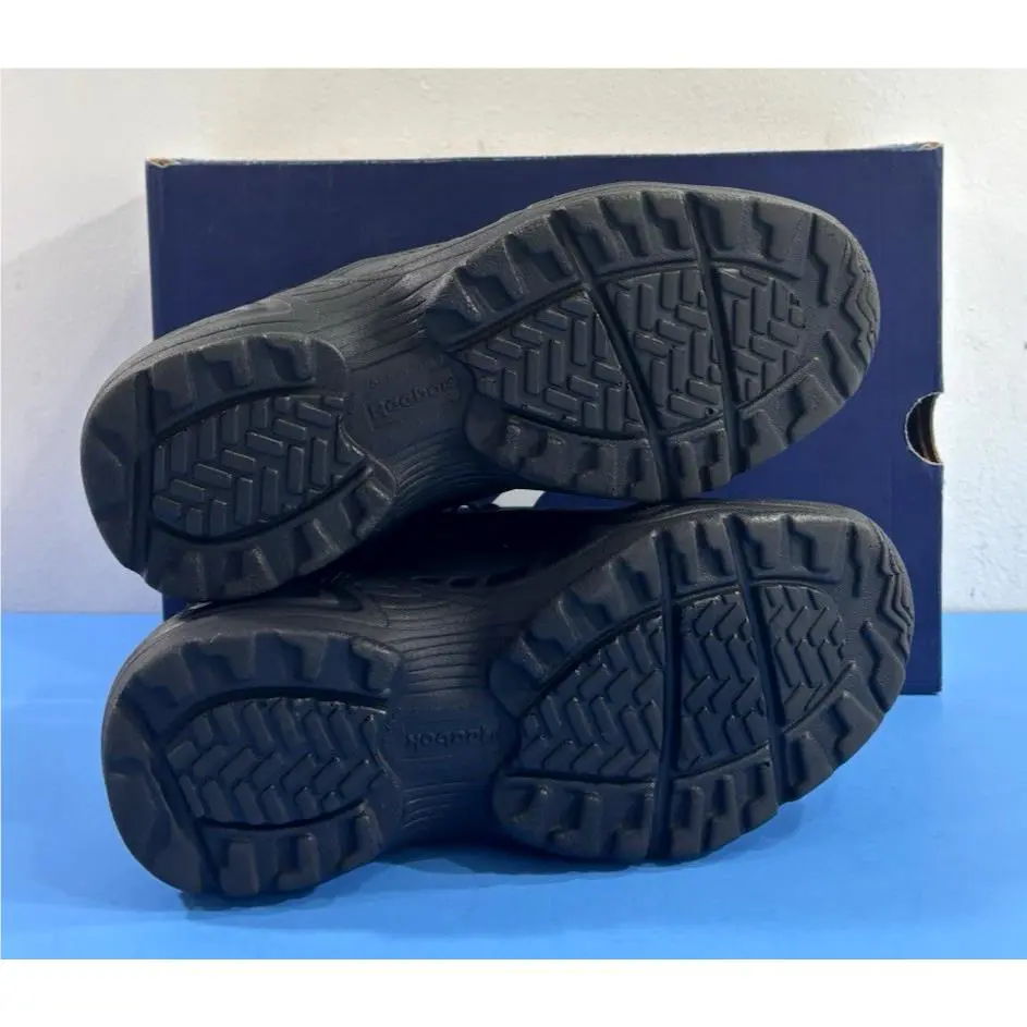 Reebok shoes - Black 3