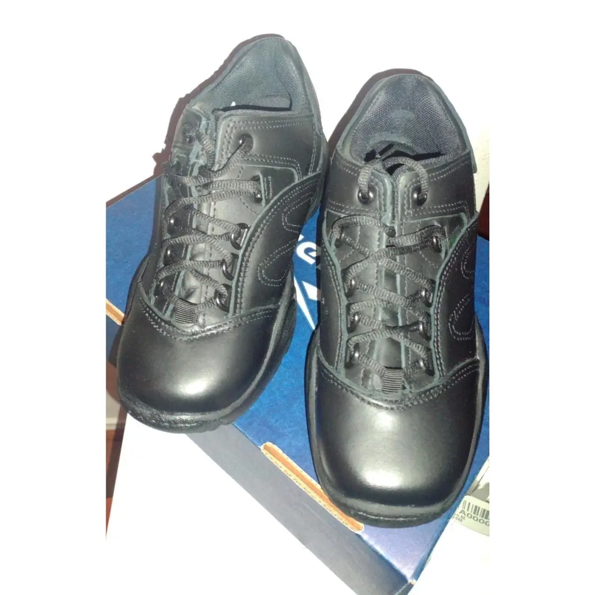Sz 7.5 Med Women`s Reebok Postal Express CP810 Athletic Postal Shoes Black