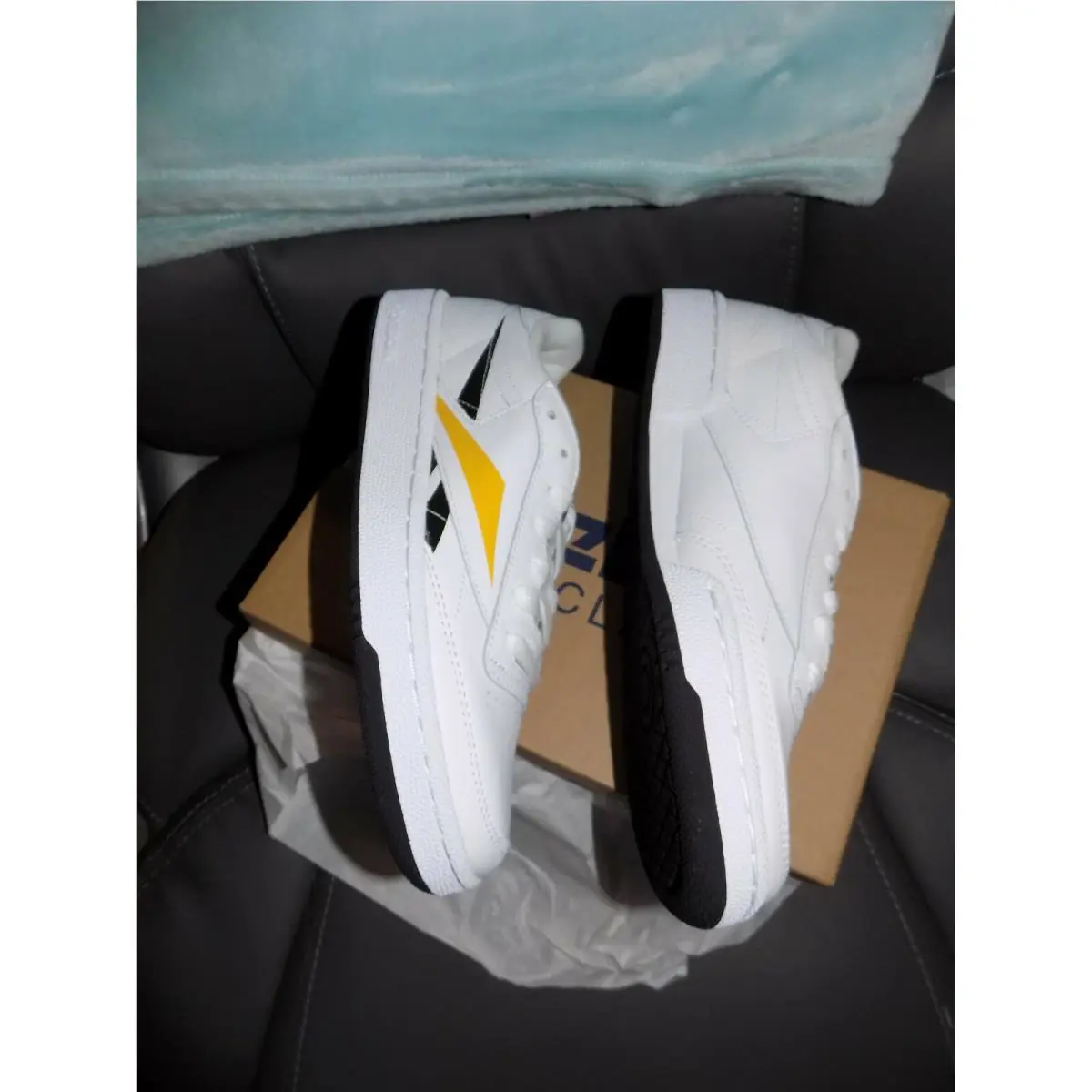 Reebok shoes - Club C 85 MU - Club - EF8839 - White, Manufacturer: White Black Toxic Yellow (UPC: 192617856696) 0