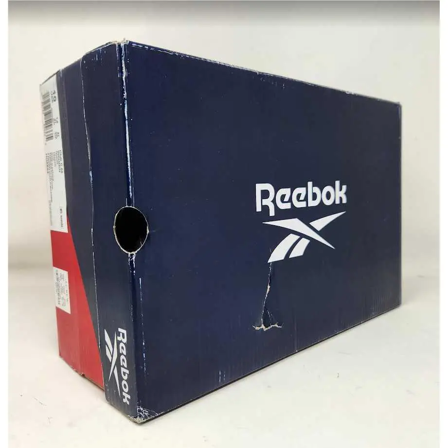 Reebok shoes - White 11
