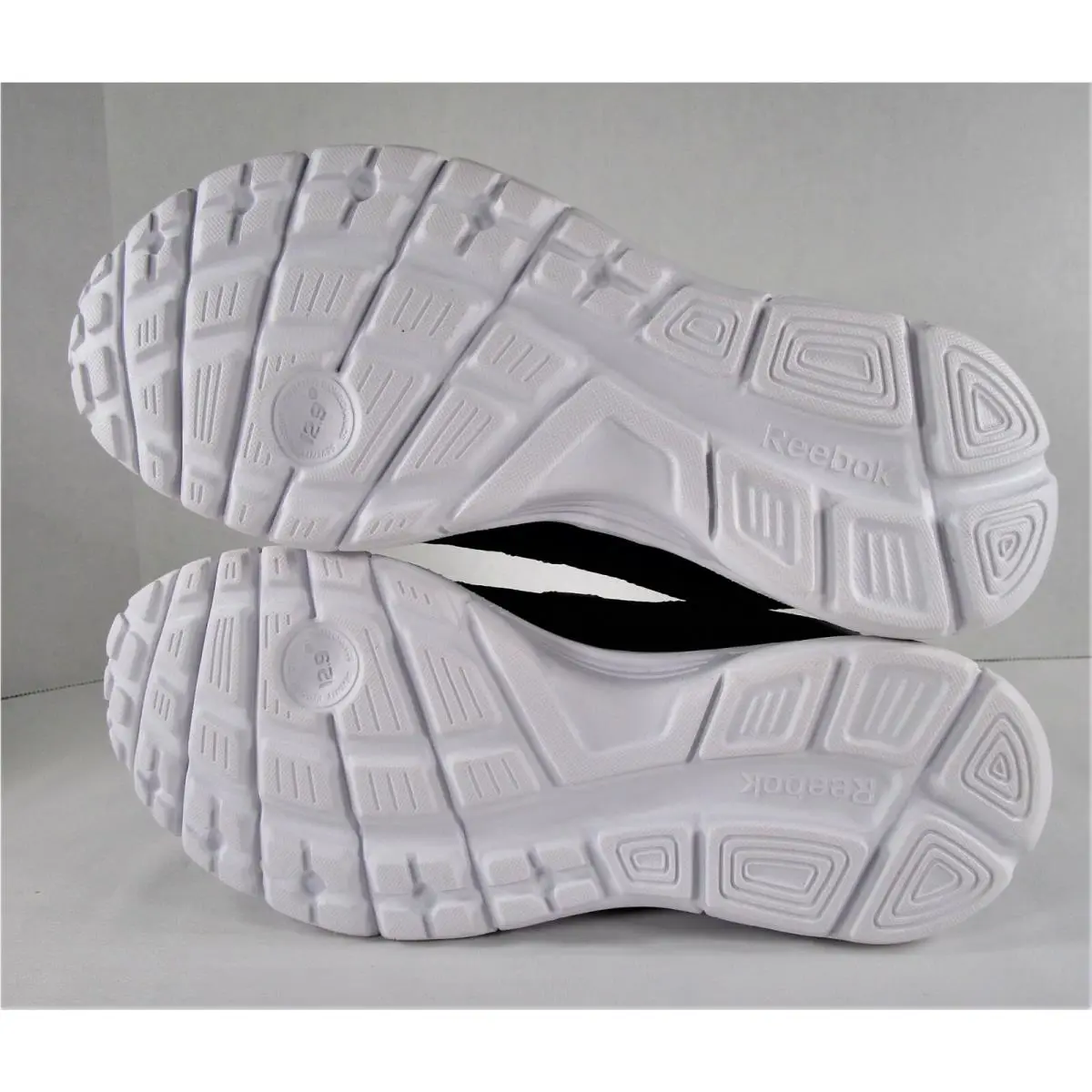 Reebok shoes - Reebok Women`s Run Supreme MT V67272 - V67272 - Indigo/Cool/White/Royal/Silver, Manufacturer: Indigo/Cool/White/Royal/Silver (UPC: 888597893249) 7