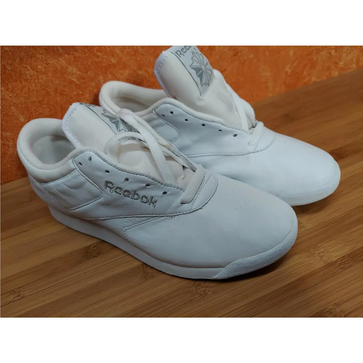 Reebok shoes - See Description - See Description - Reebok 2-7901 - White 8