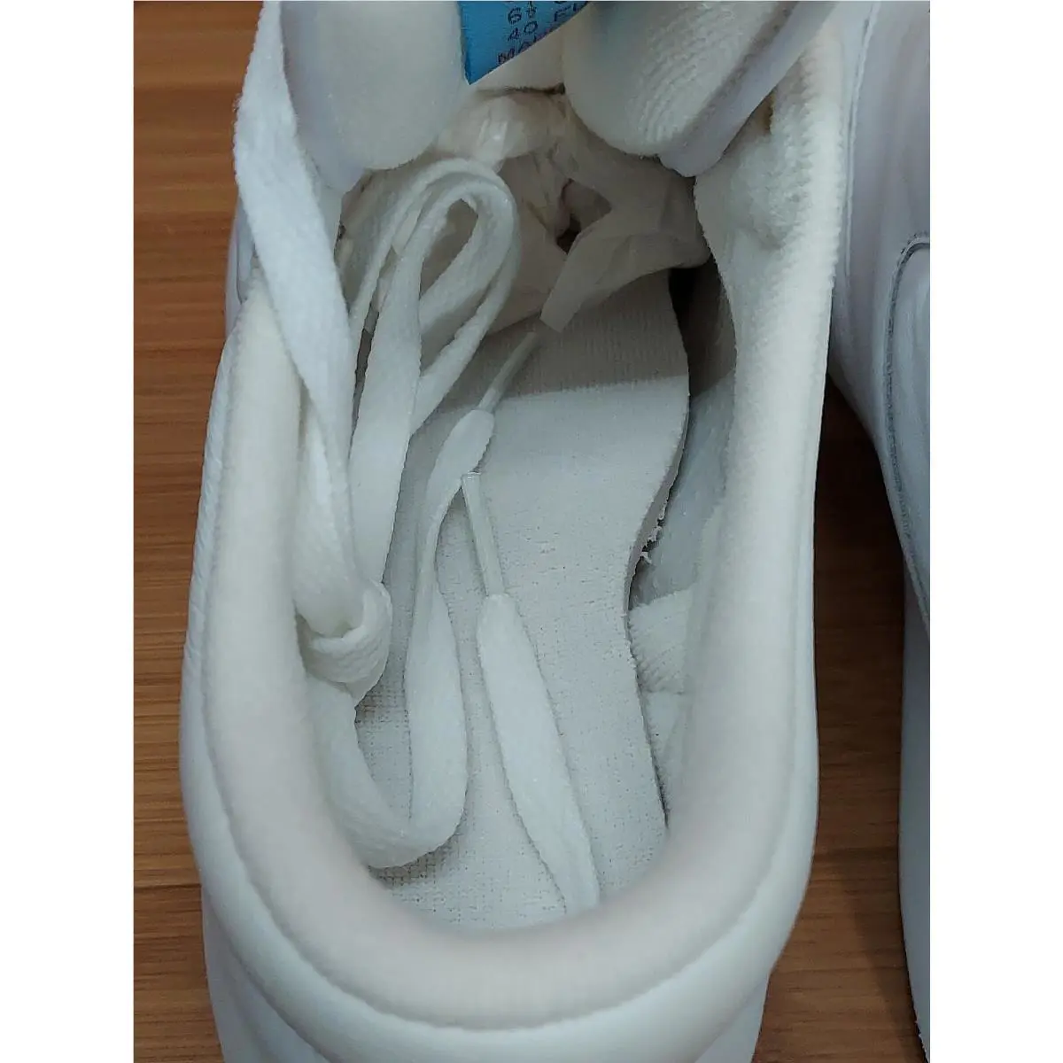 Reebok shoes - See Description - See Description - Reebok 2-7901 - White 12