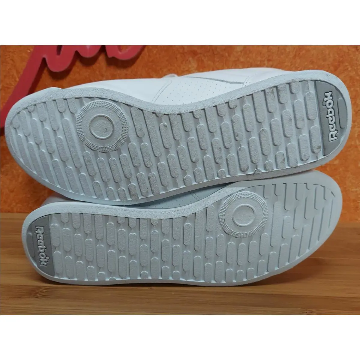 Reebok shoes - See Description - See Description - Reebok 2-7901 - White 16
