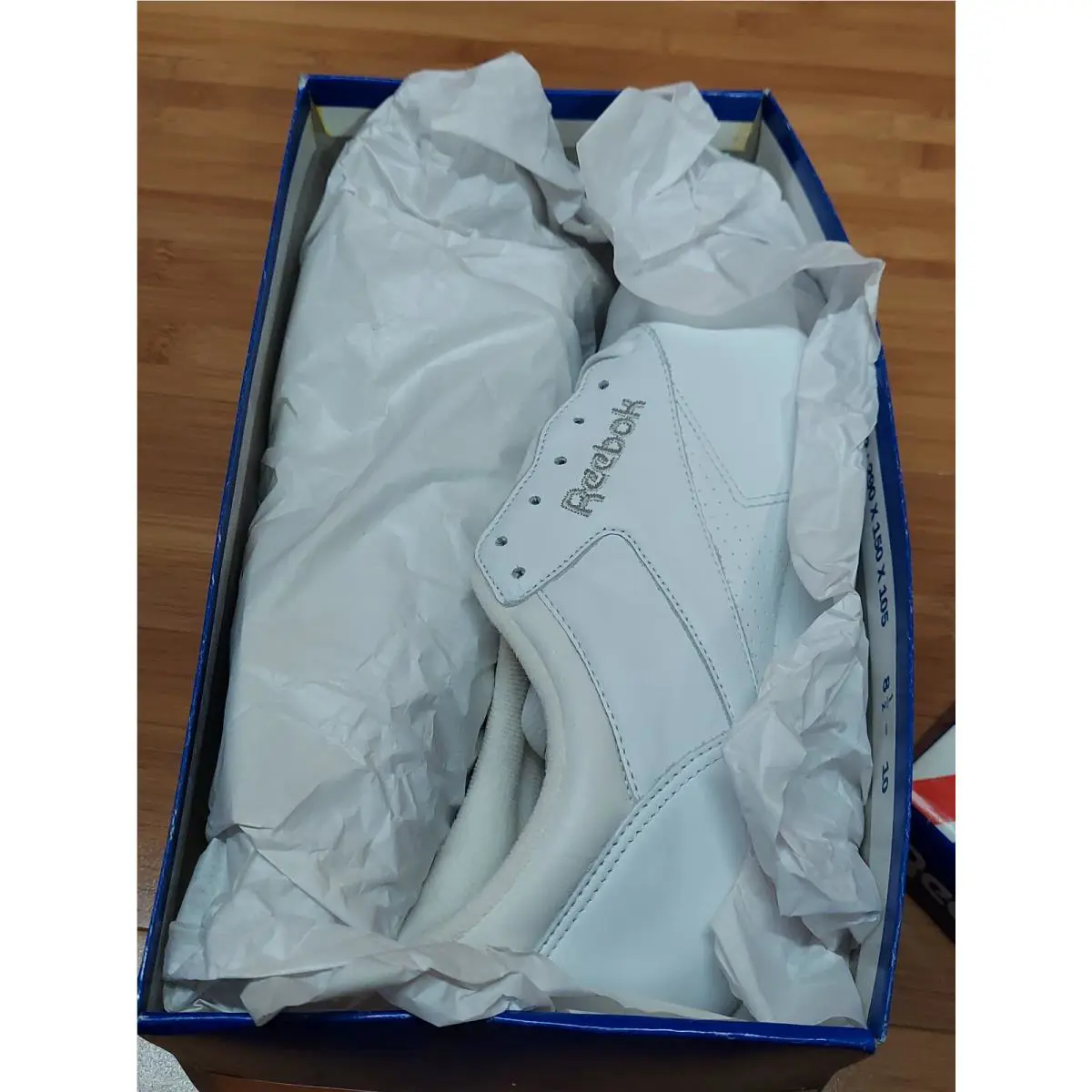 Reebok shoes - See Description - See Description - Reebok 2-7901 - White 18