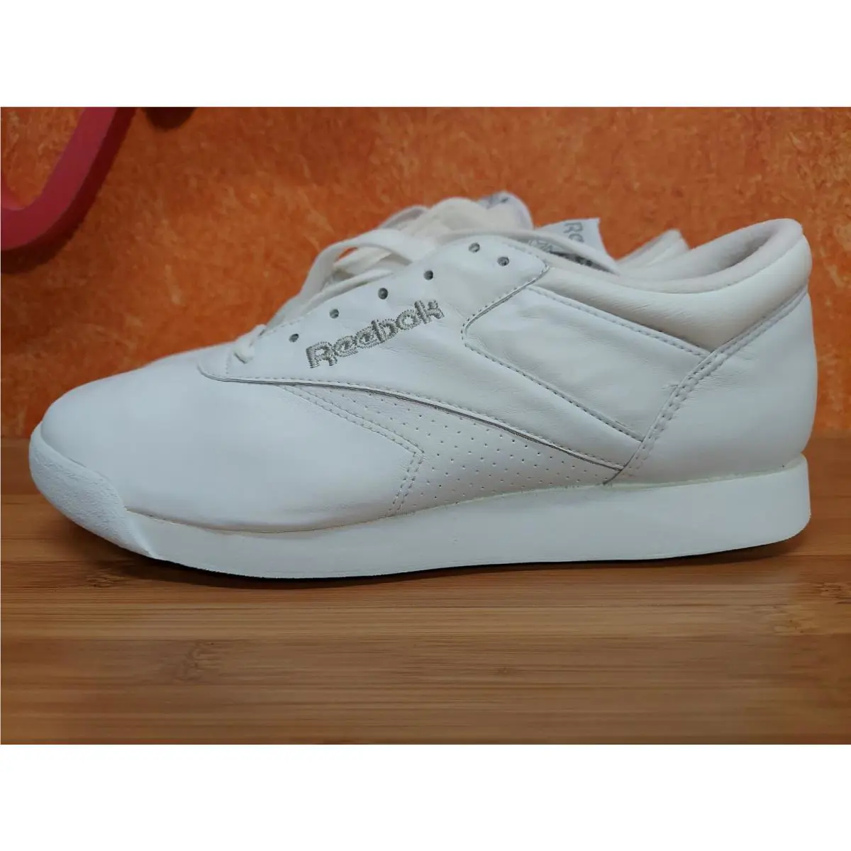 Reebok shoes - See Description - See Description - Reebok 2-7901 - White 1