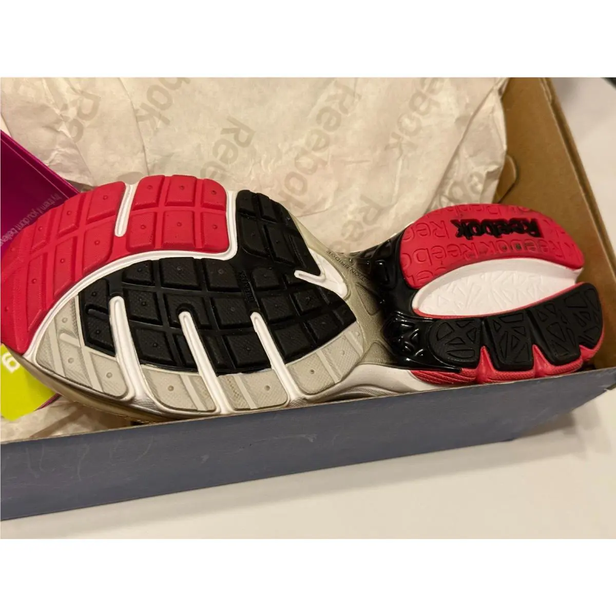 Reebok shoes - 1J22522 - 1-J22522 - Pink (UPC: 884562535930) 3