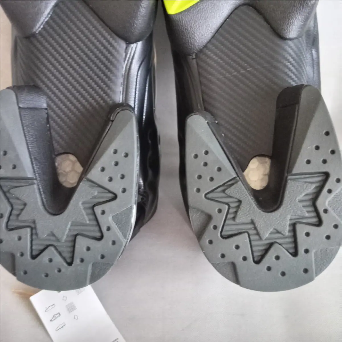 Reebok shoes - Reebok Instapump Fury - Instapump Fury - GY8819 - Black 10