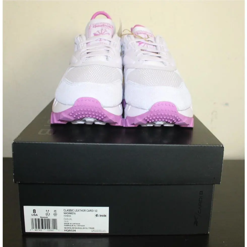 Reebok shoes - Reebok Classic - Classic - HQ6024 - Pink 0