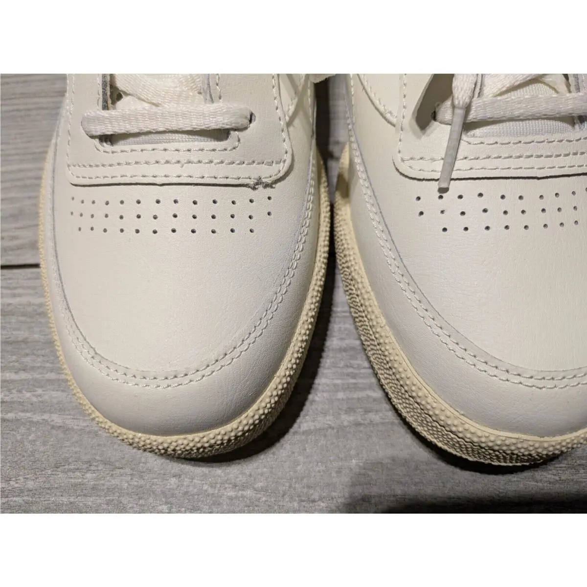 Reebok shoes - LSN38 - 100074477 - paper white 3