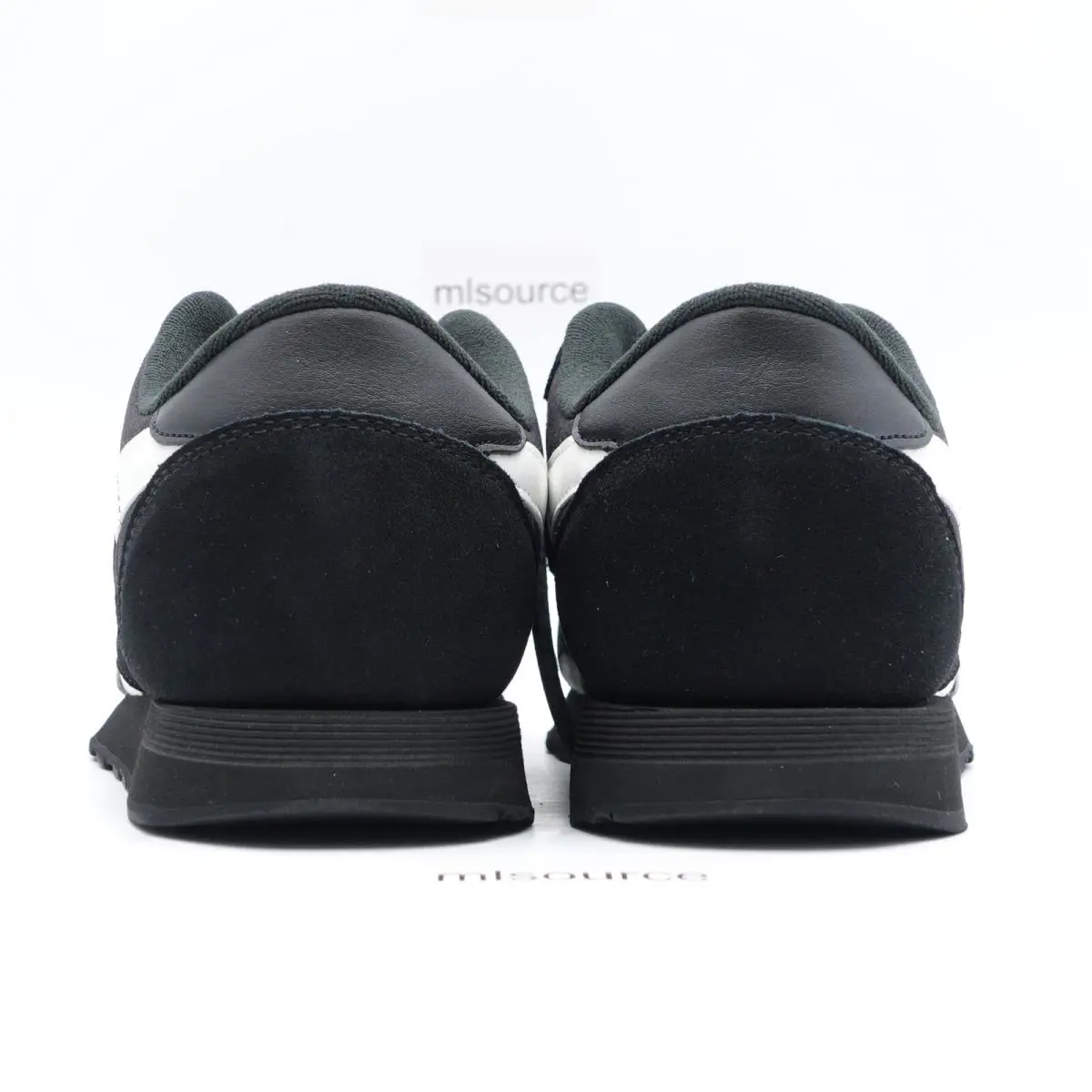 Reebok shoes - Reebok Classic Nylon VeeFriends - Classic Nylon VeeFriends - 100033807 - Black, Manufacturer: Core Black/White (UPC: 196465835834) 4