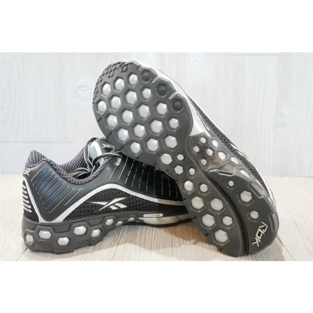 Reebok shoes - Black 4
