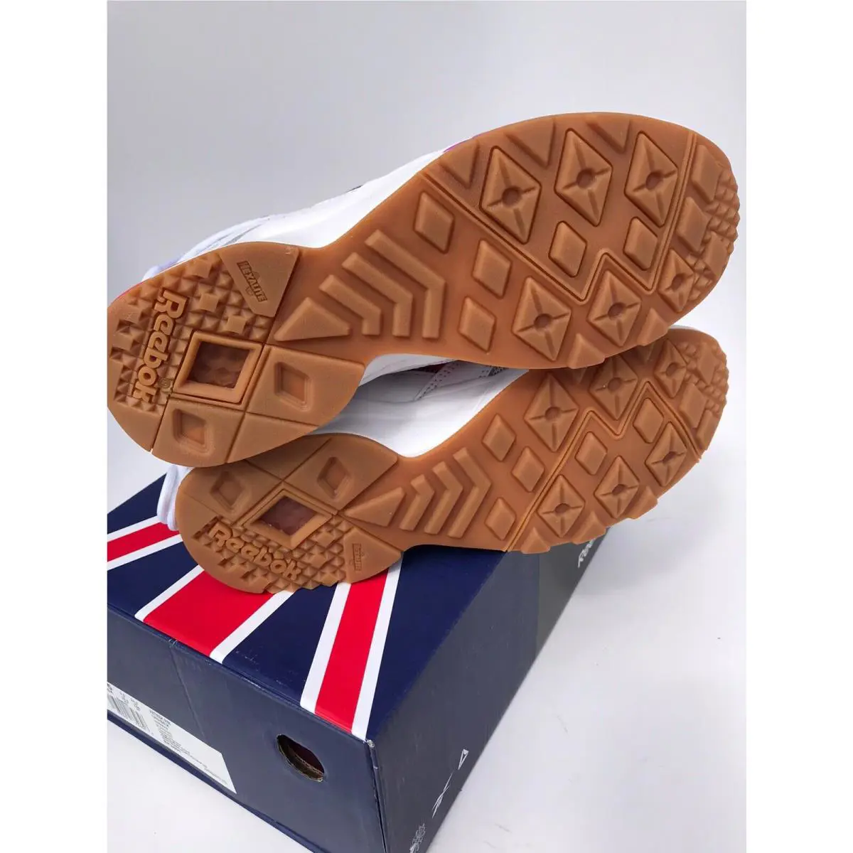 Reebok shoes - Aztrek R58 - Aztrek - EF3401 - White/Skull Grey/Guava Punch (UPC: 0193092734646) 4