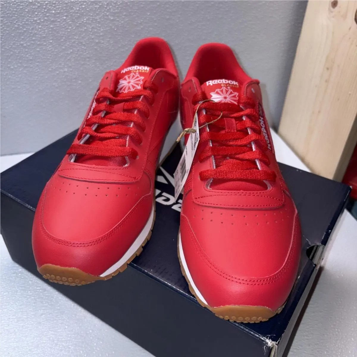 Reebok shoes - Reebok Classic Leather - Classic Leather - GY3601 - Red 0