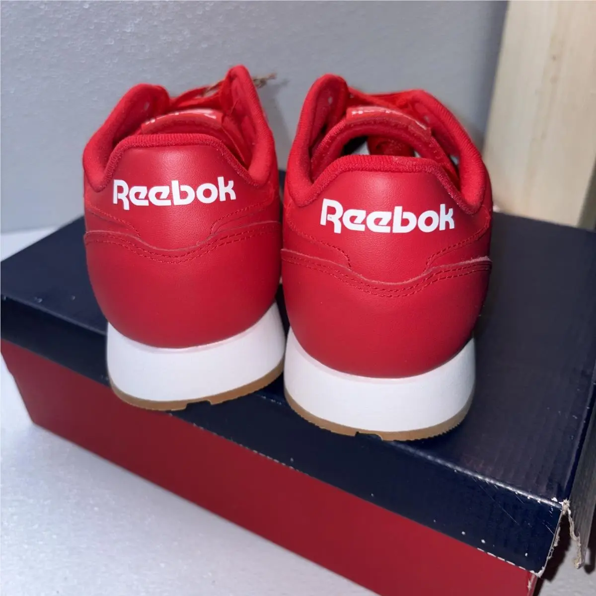 Reebok shoes - Reebok Classic Leather - Classic Leather - GY3601 - Red 2