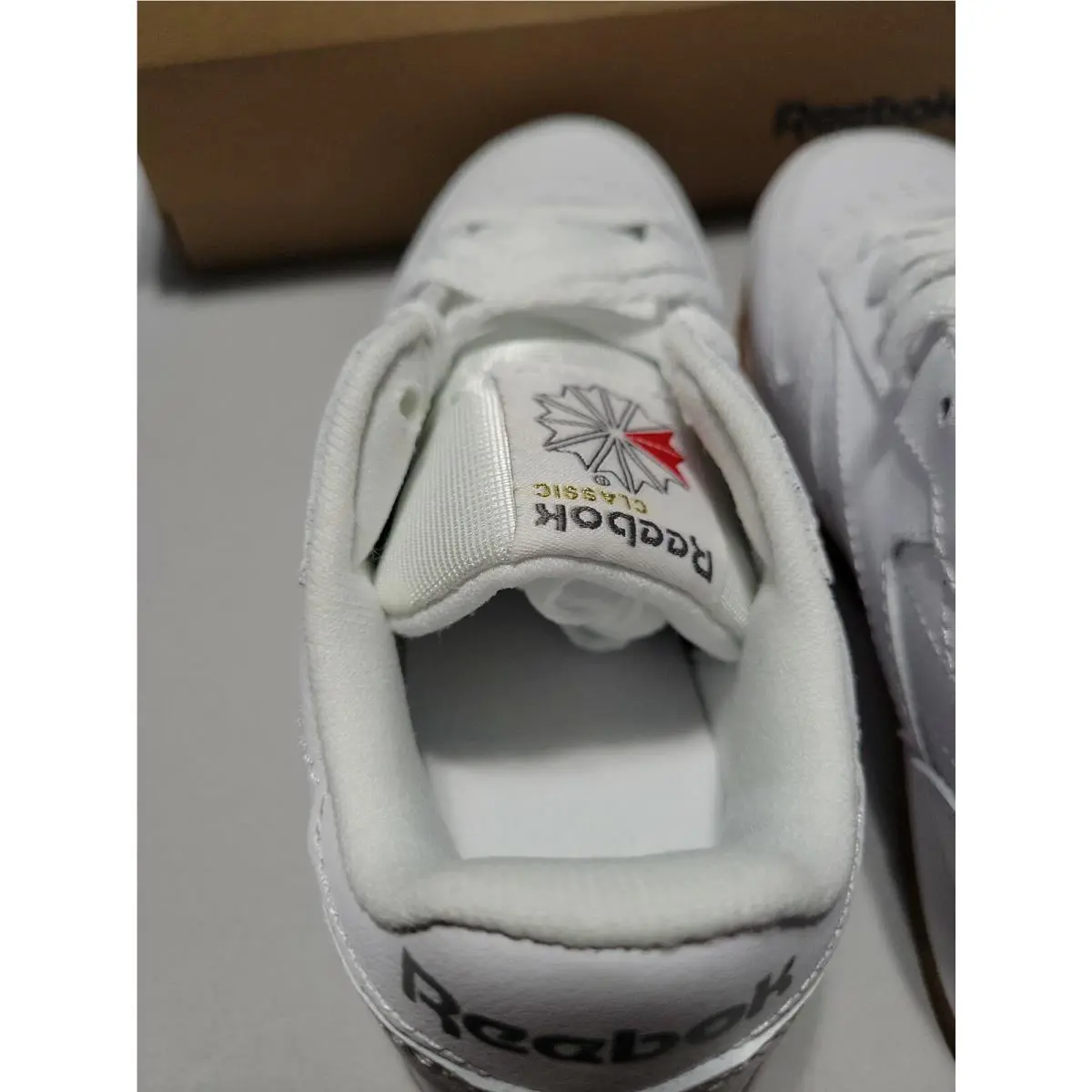 Reebok shoes - Sneakers Shoes - Sneakers Shoes - White (UPC: 889133977577) 5