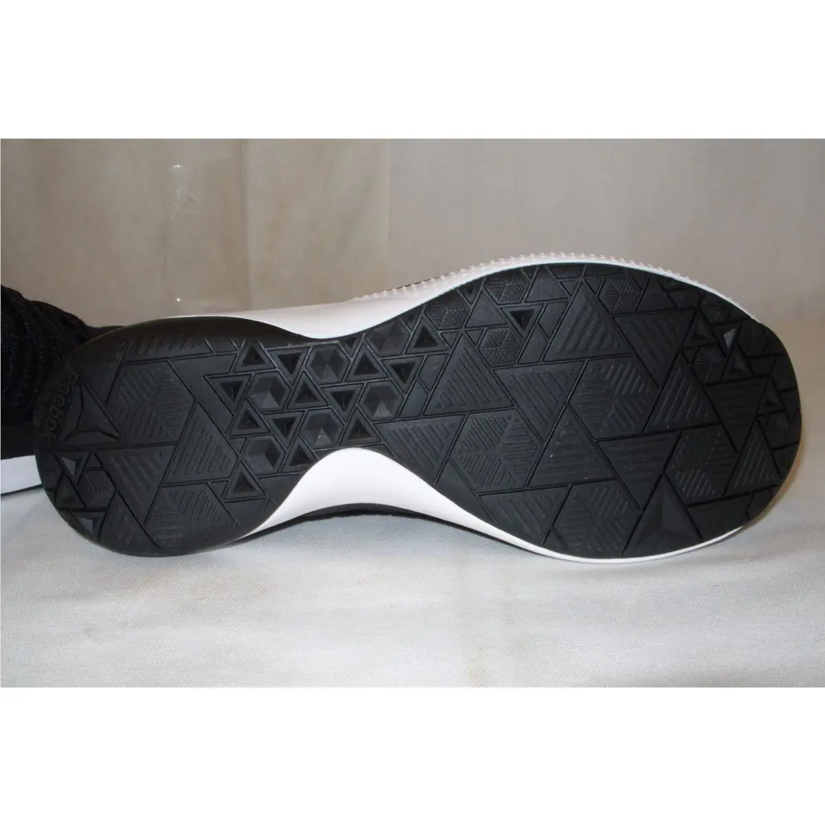 Reebok shoes - Reebok Ultra Circuit TR Ultraknit - CN5947 - Black, Grey, White (UPC: 191037486377) 6