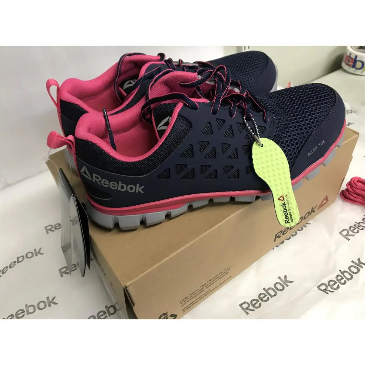Reebok shoes - Alloy Toe - Alloy Toe - ASTM F2413-11 - Blue And Pink 6