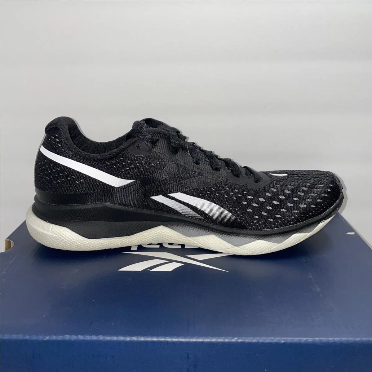 Reebok shoes - Reebok Floatride Run Fast - Floatride Run Fast - EG1750 - Black (UPC: 0193101378922) 3