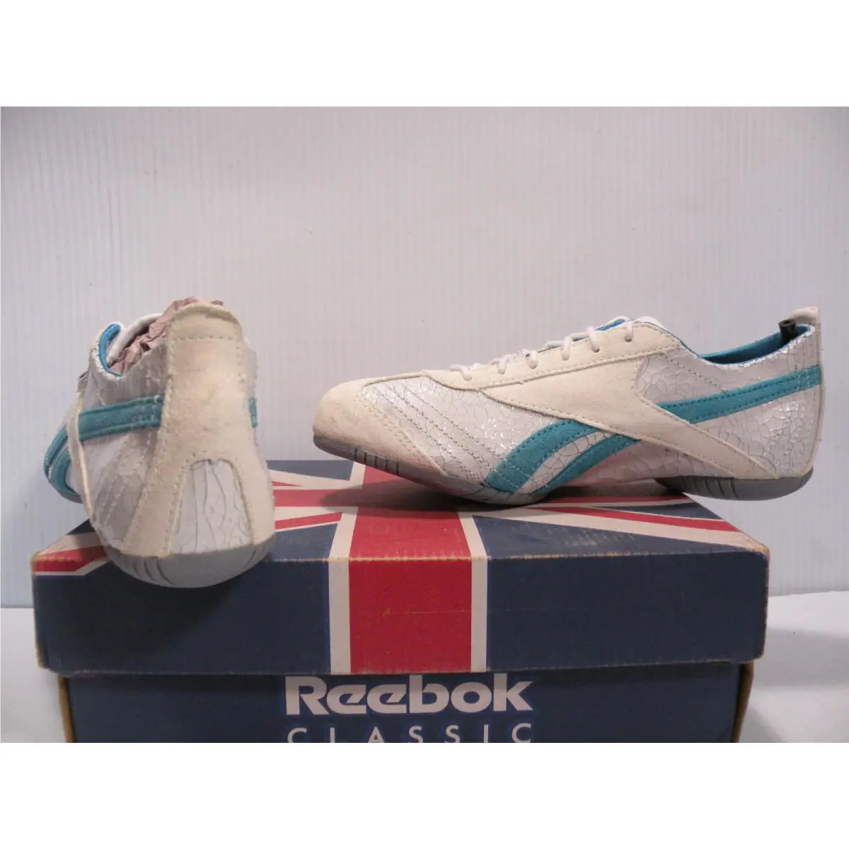 Reebok shoes - White/Blue 1