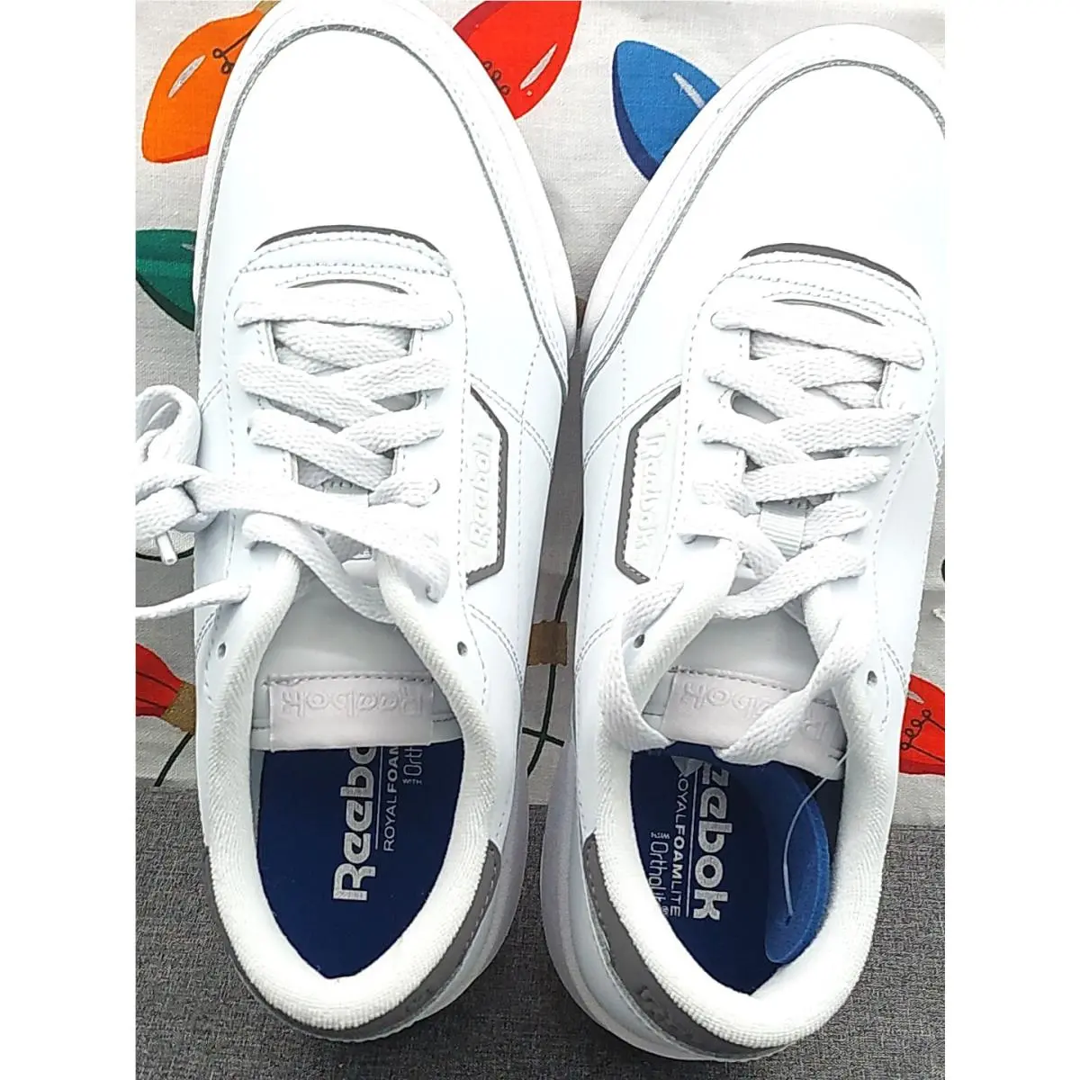 Reebok shoes - Reebok Classic - Classic - CN3080 - White 1