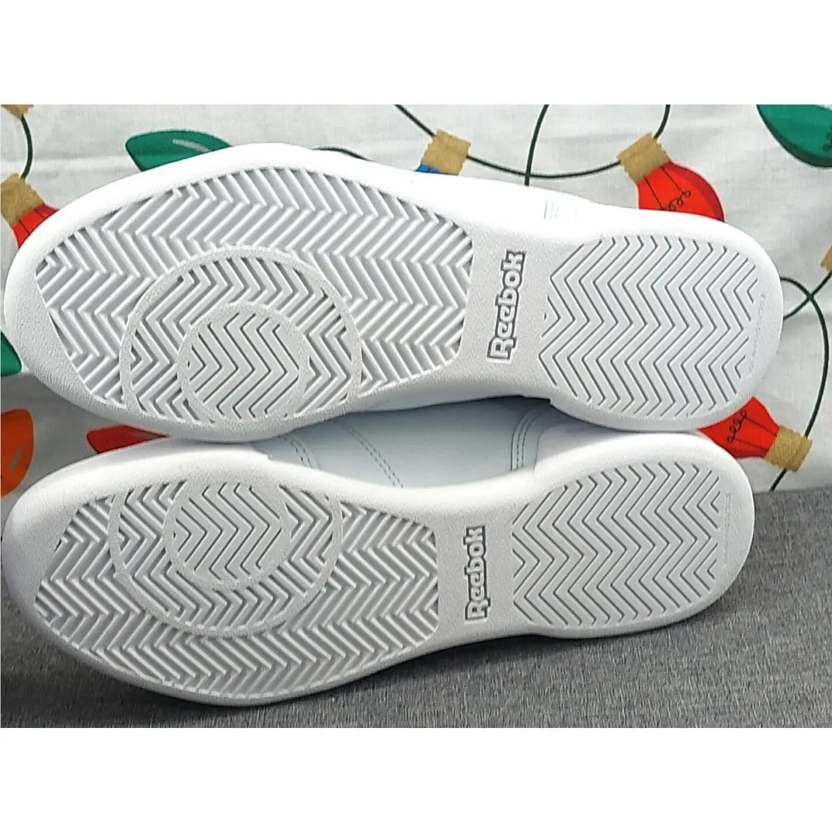 Reebok shoes - Reebok Classic - Classic - CN3080 - White 4
