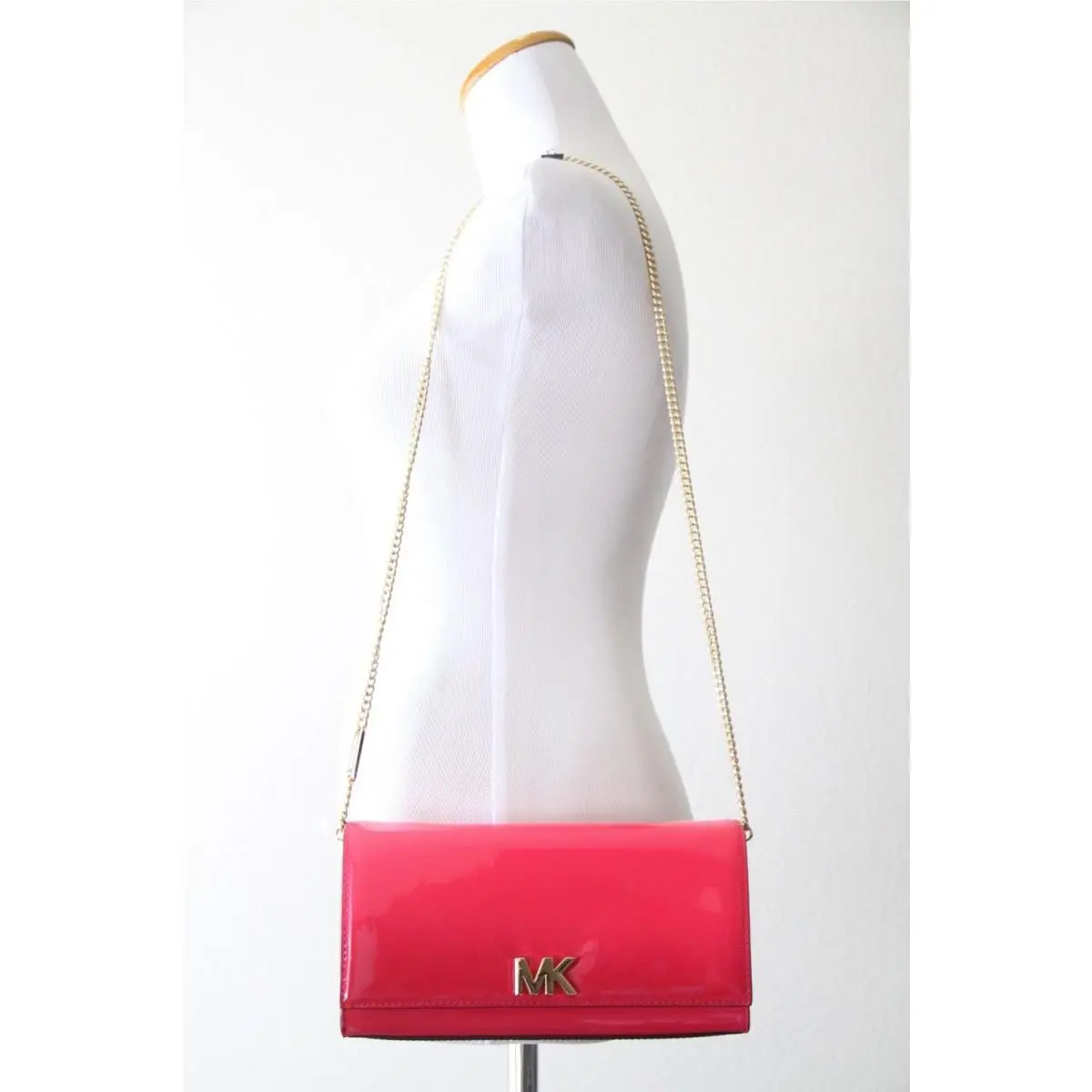 Kors Mott Large East West Clutch 30S8G0XC7A Ultra Pink