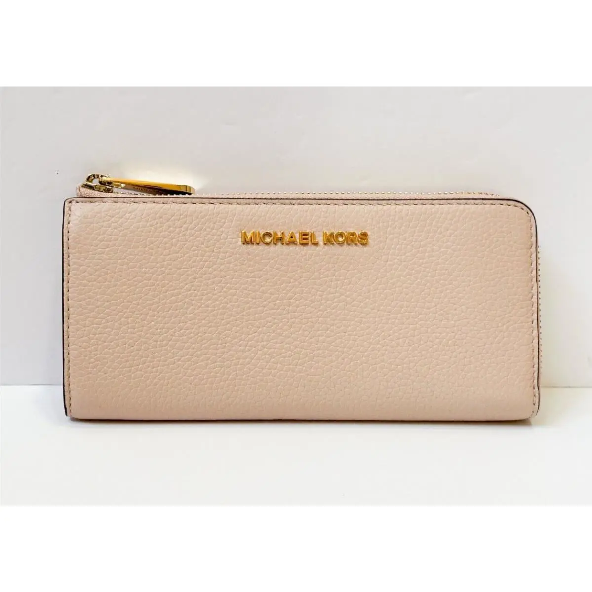 Michael Kors Jet Set Travel Large Three Quarter Zip Wallet