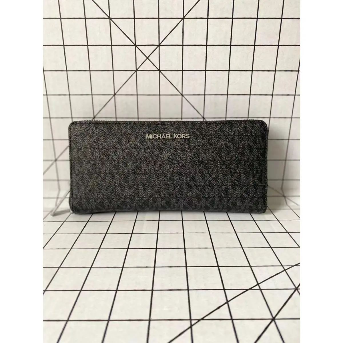 Jet Set Travel Large Travel Continental Signature Leather MK Wallet black signature by Michael Kors
