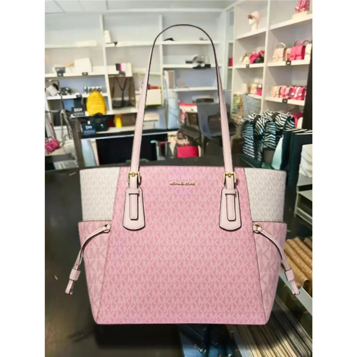 Michael Kors Voyager Women Large MK Signature Purse Tote Shoulder Bag Handbag