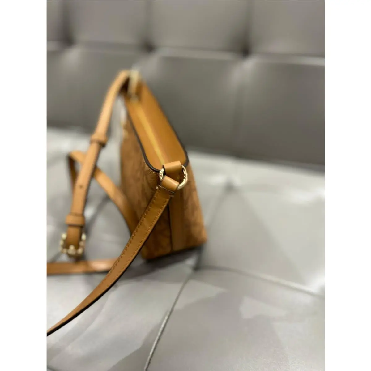Small Zip Top Tote Shoulder Purse Bag Handbag Mk Signature Ladies DEER MULTI by Michael Kors